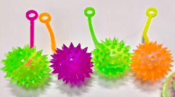 2" YoYo Spike Balls
